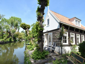 Charming holiday home in Edam with private garden